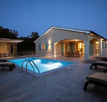 Villa Tilia Kras Exterior photo
